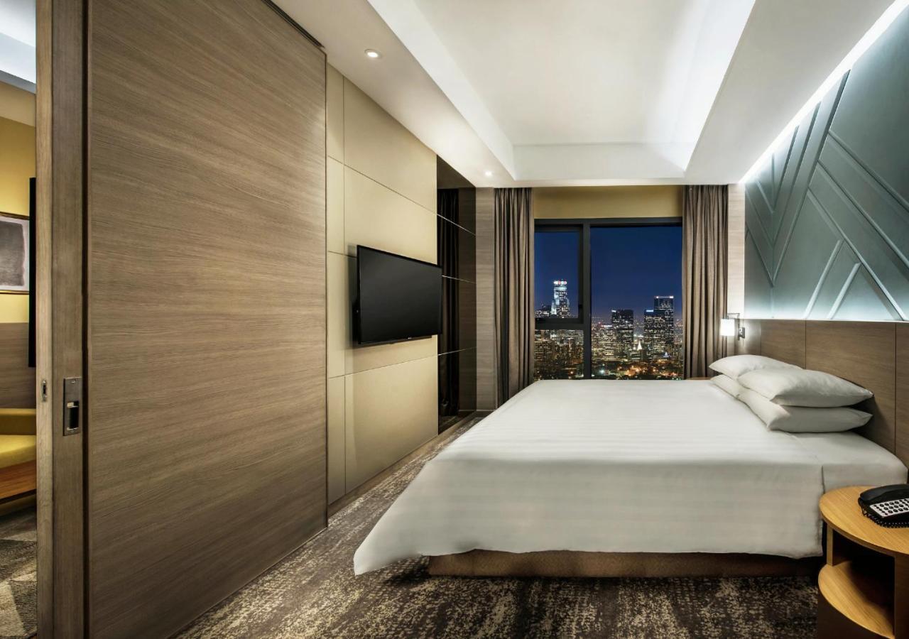 נוסג'יה Sunway Hotel Big Box מראה חיצוני תמונה