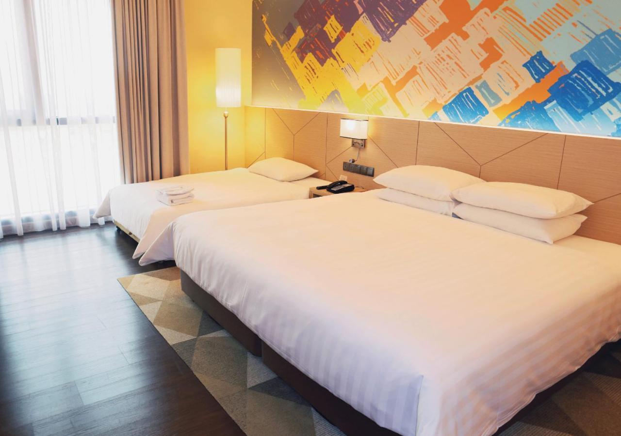 נוסג'יה Sunway Hotel Big Box מראה חיצוני תמונה